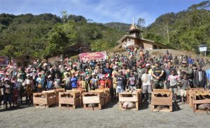 20190103_Baksos dan Natal Bersama TNI Polri bersama warga Kampung Arwanop_01