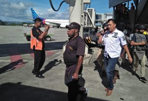20190108_ Tersangka Makar dilimpahkan ke Polda Papua_01