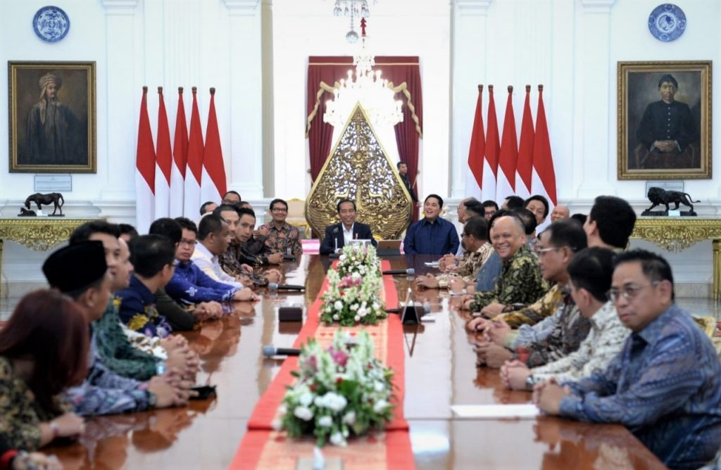 20190612_Presiden bertemu pengurus Kadin dan Hipmi