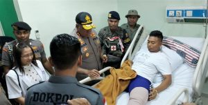 20200112_Kapolda Jenguk Anggota Satgas Aman Nusa di RSMM